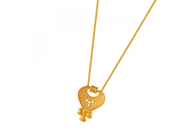 22k Regal Gold Chain Pendant With Floral Detailing