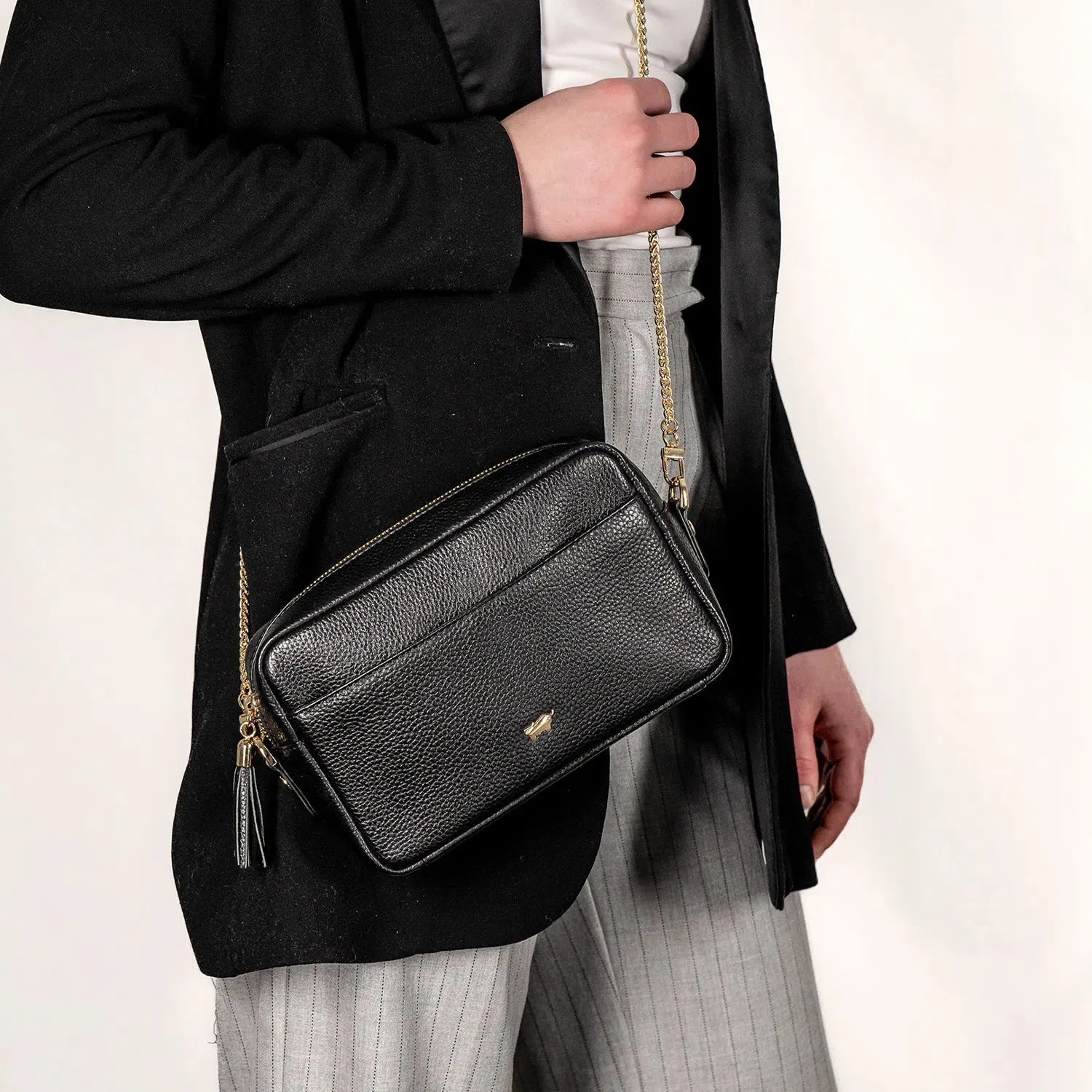 ALESSIA Camera Bag with Chain mud
