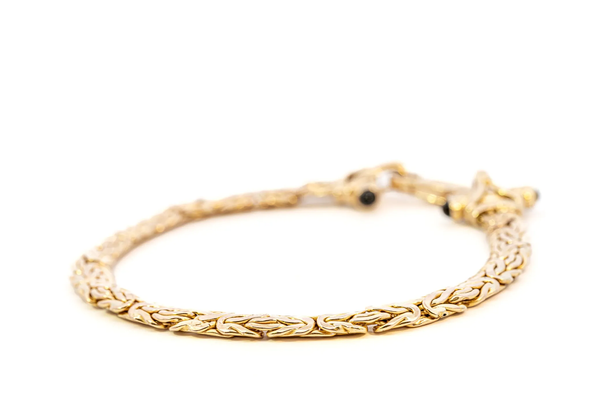 An Exquisite Yellow Gold Fancy Link Bracelet