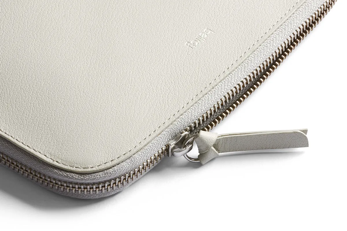 Bellroy Clutch Wallet