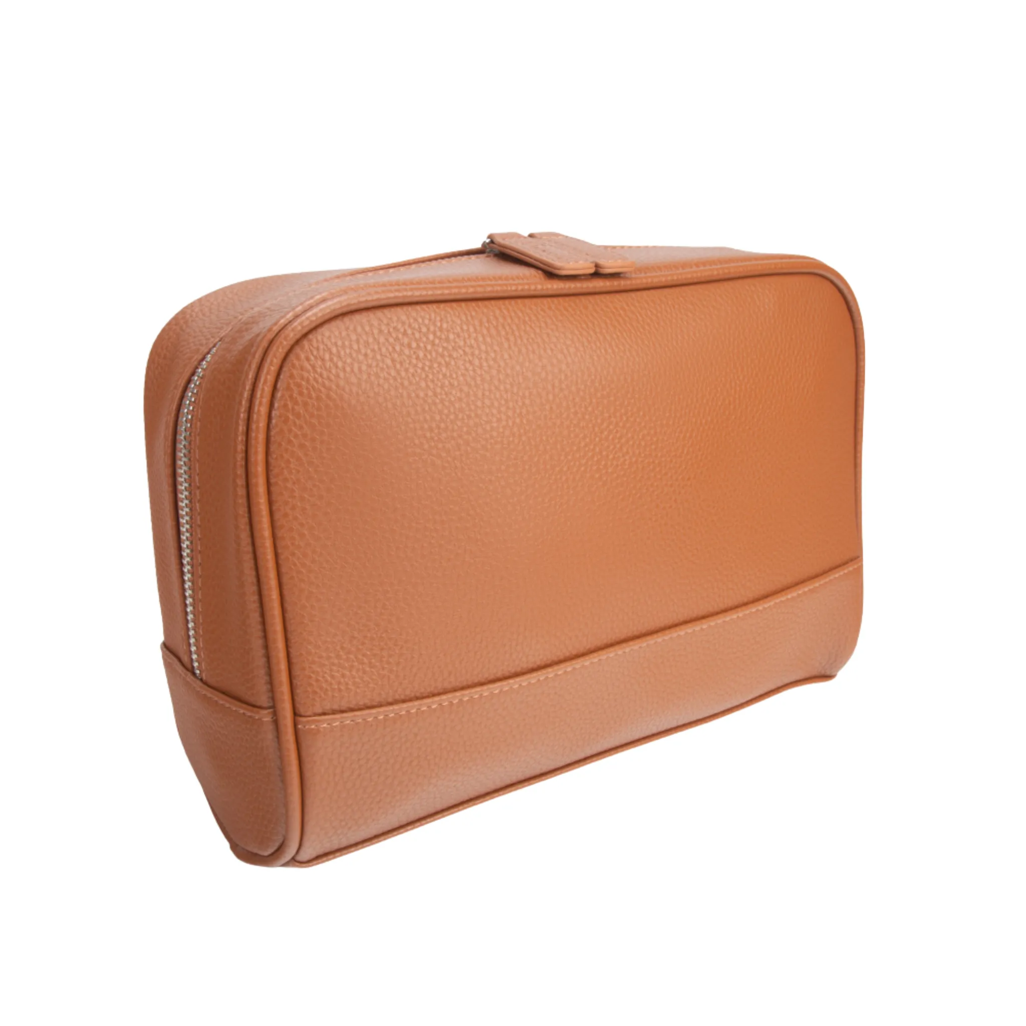 Brett Toiletry Bag in Chestnut