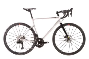 Cannondale CAAD13 Shimano 105 Di2 Disc Road Bike 2023, Size 54cm