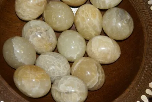 done 2 Hand Carved & Polished Stalagmitic Alabaster Calcite Eggs Hard Stone EXQUISITE