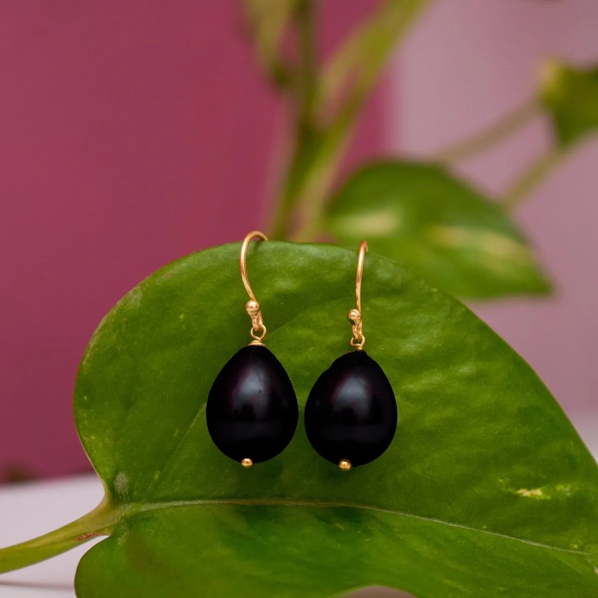 Drop Baroque Shell Pearl Earrings