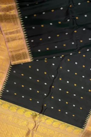 Exquisite Black Gadwal Handloom Silk Saree