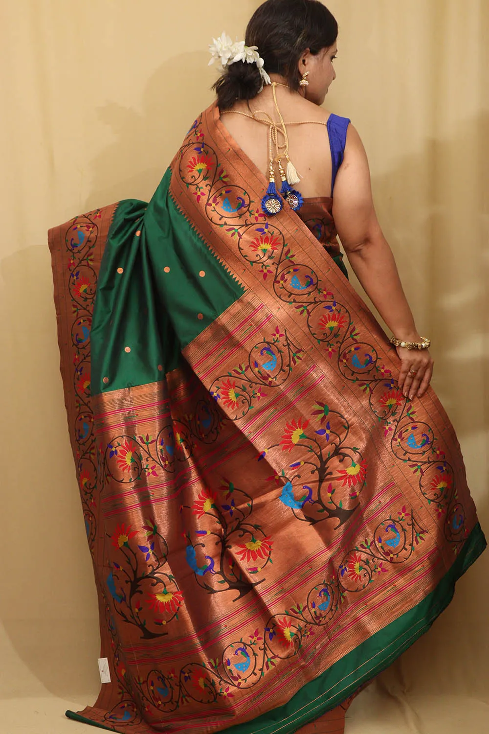 Exquisite Green Paithani Silk Saree with Peacock & Flower