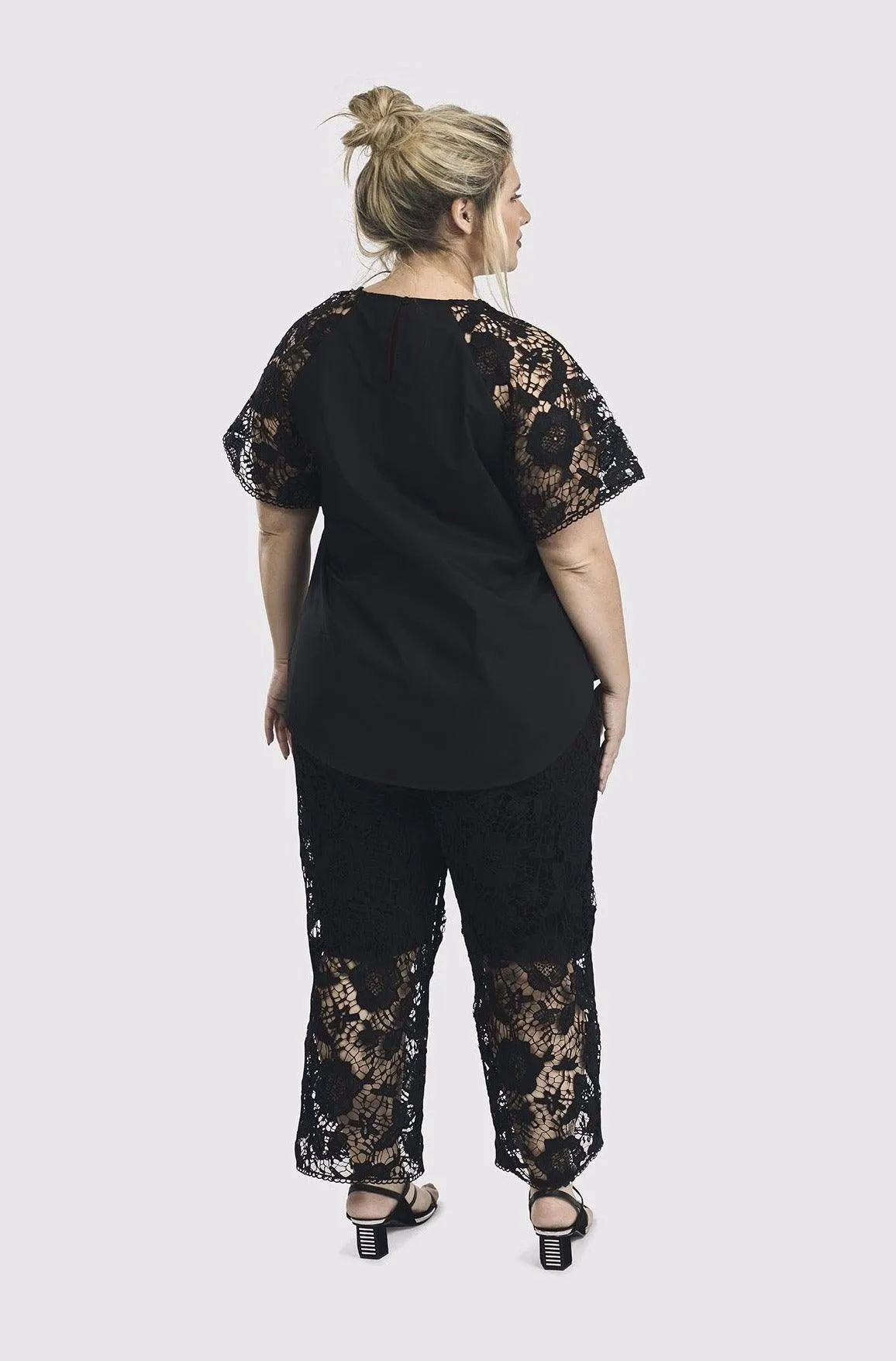 Exquisite Lace Pants, Black