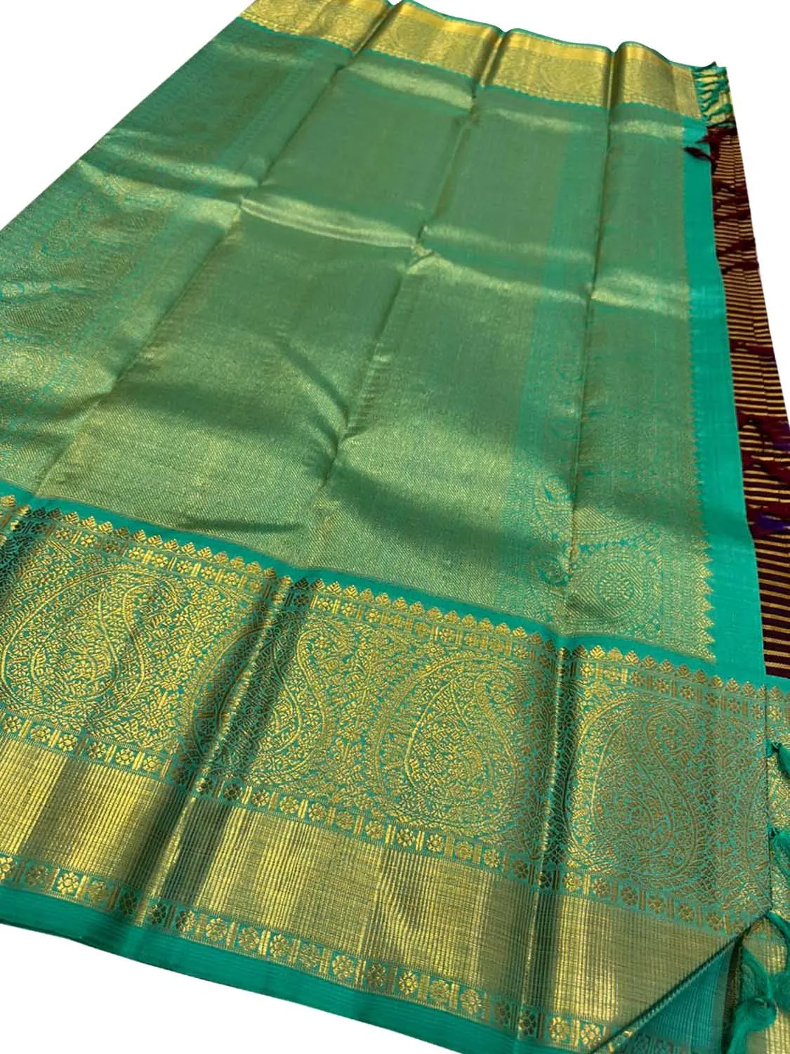 Exquisite Maroon Handloom Kanjeevaram Silk Saree