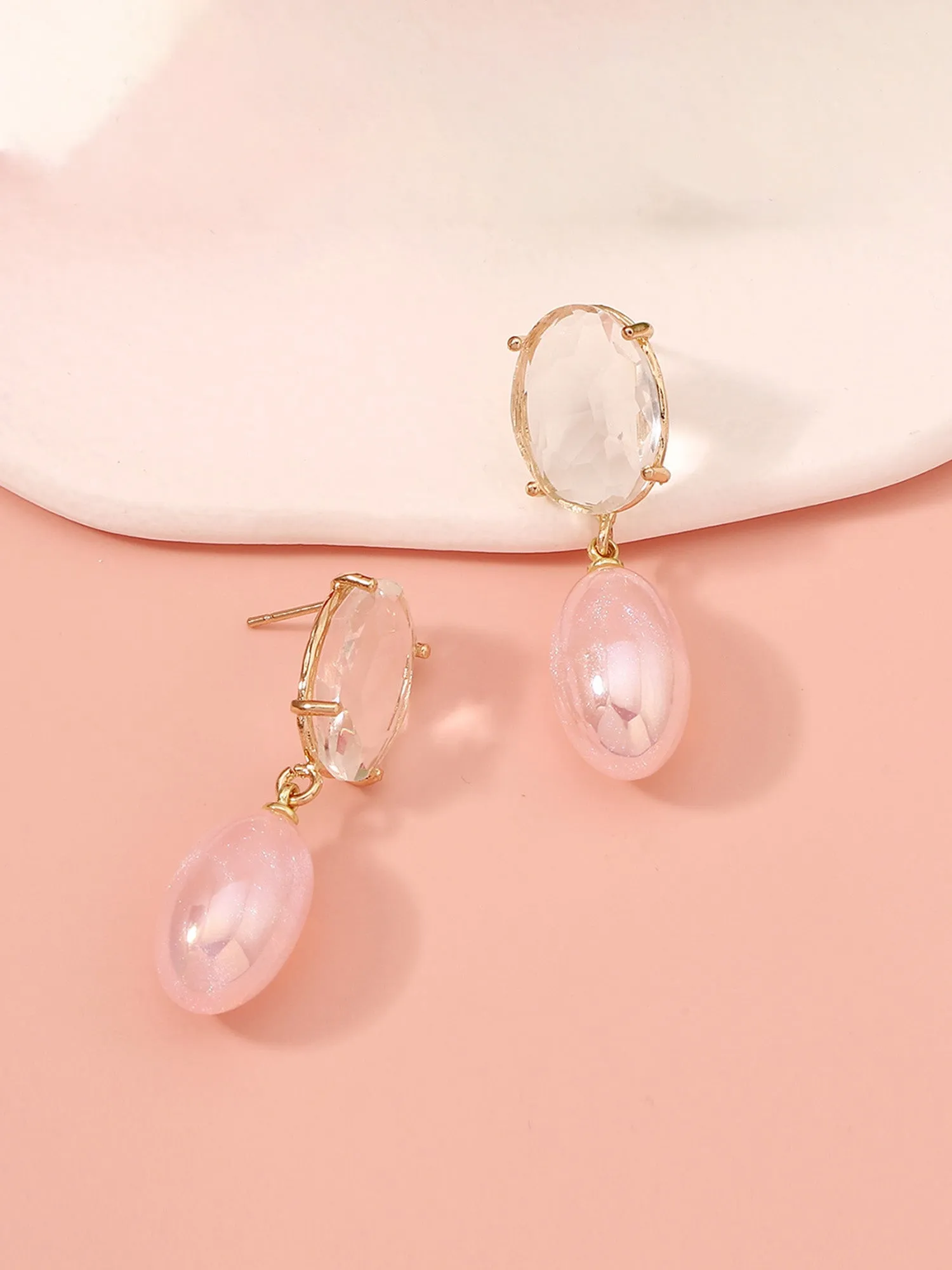 Exquisite Pearl Pink Ear Studs