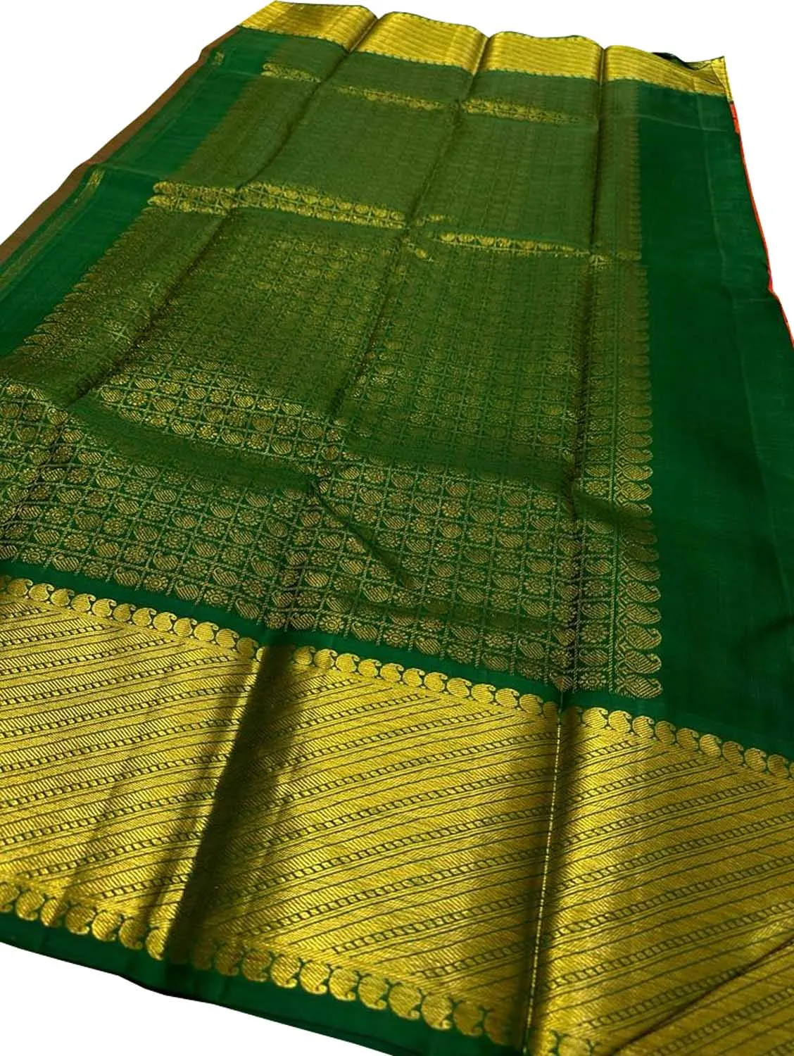 Exquisite Pink Kanjeevaram Handloom Silk Saree: Timeless Elegance