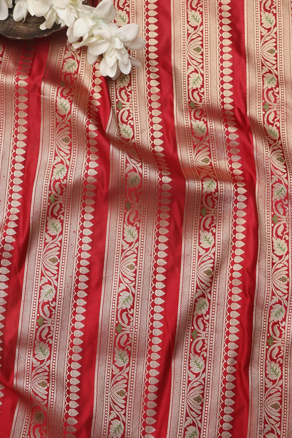 Exquisite Red Banarasi Silk Unstitched Meenakari Lehenga Set