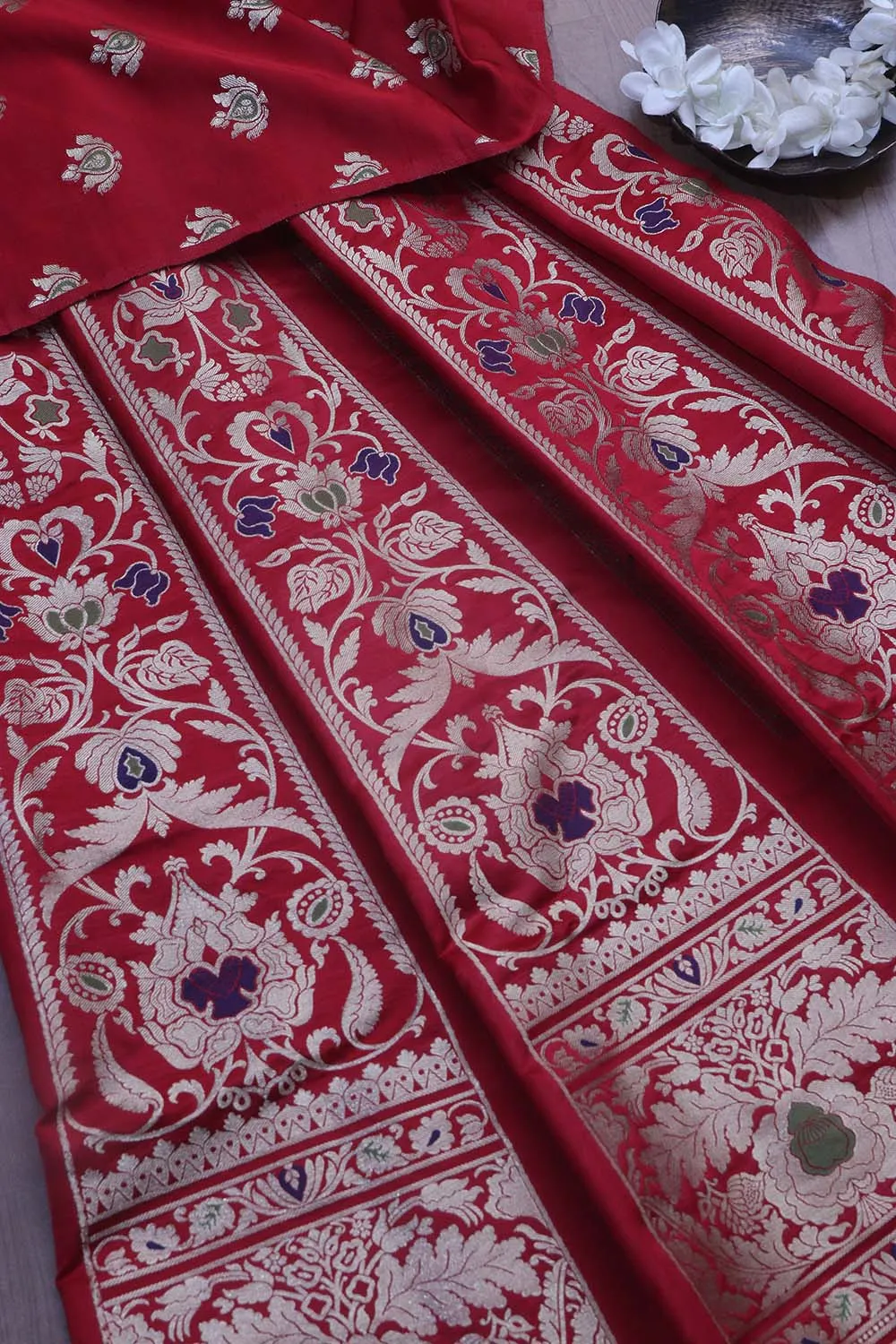 Exquisite Red Banarasi Silk Unstitched Meenakari Lehenga Set