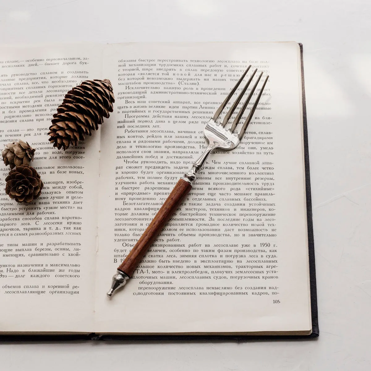 Exquisite Wooden Handle Cutlery Set