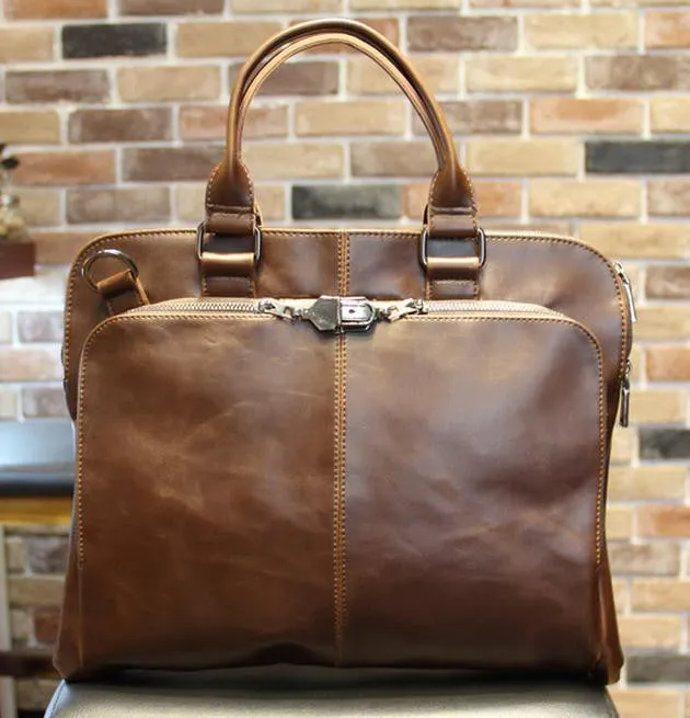 Fashionable Men's Light Briefcase