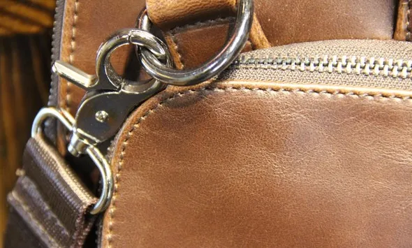 Fashionable Men's Light Briefcase