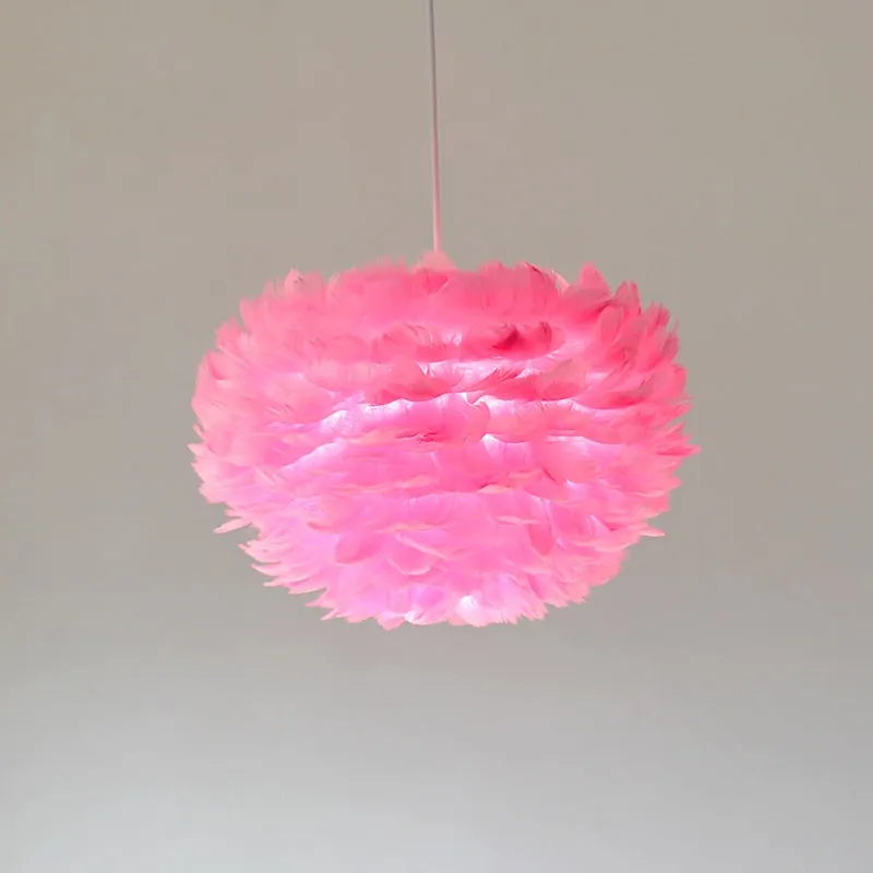 Feather Chandelier: Exquisite Lighting Fixture