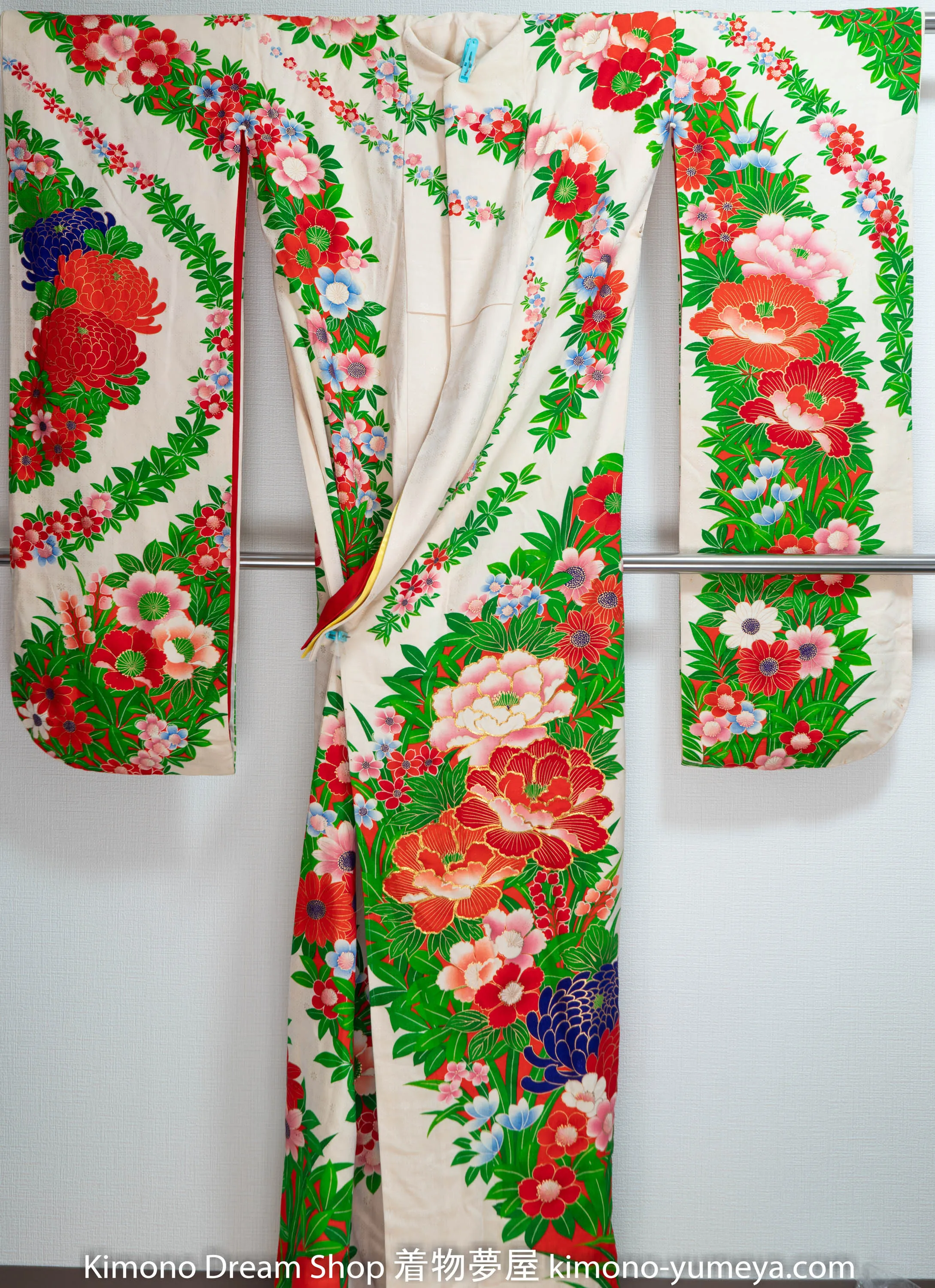 Floral Green Silk Kakeshita Wedding Kimono Japanese Bridal Dress Chrysanthemum Cherry Blossoms Rare