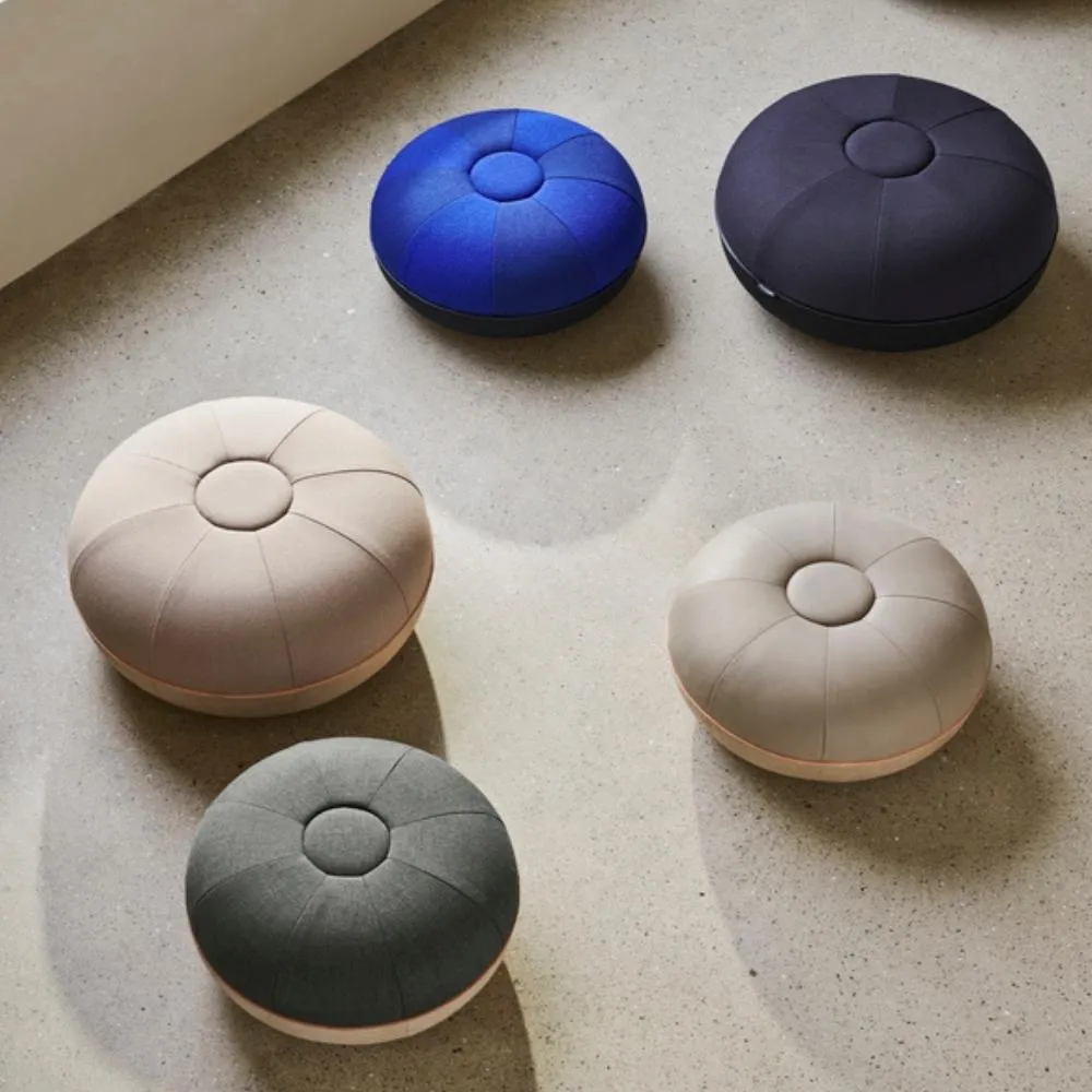 Fritz Hansen Cecilie Manz Pouf - Large