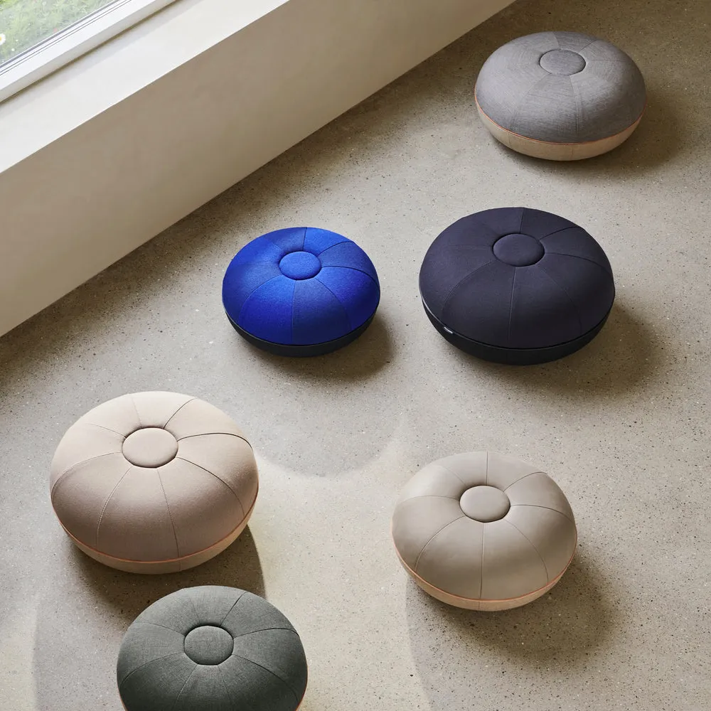 Fritz Hansen Cecilie Manz Pouf - Small