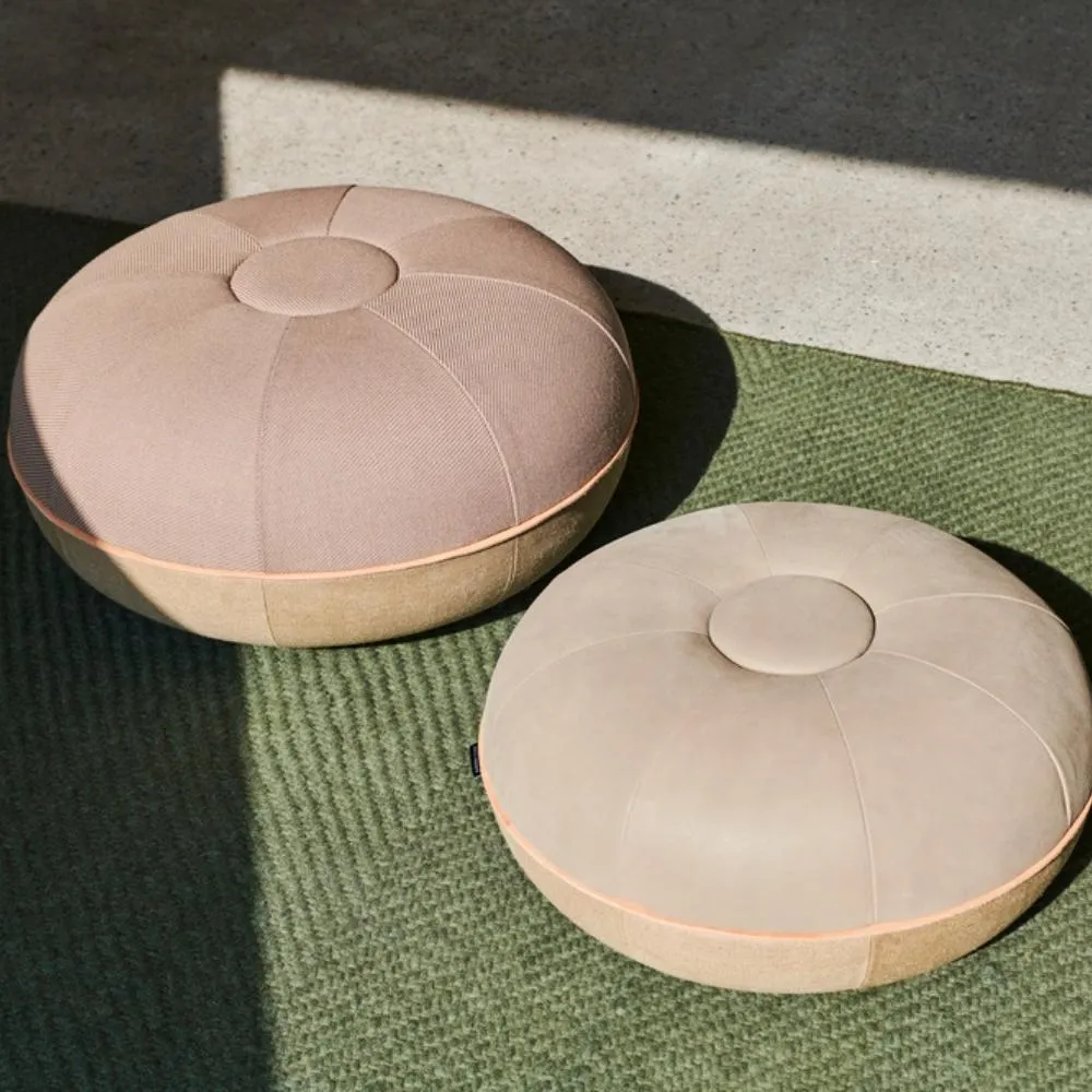 Fritz Hansen Cecilie Manz Pouf - Small