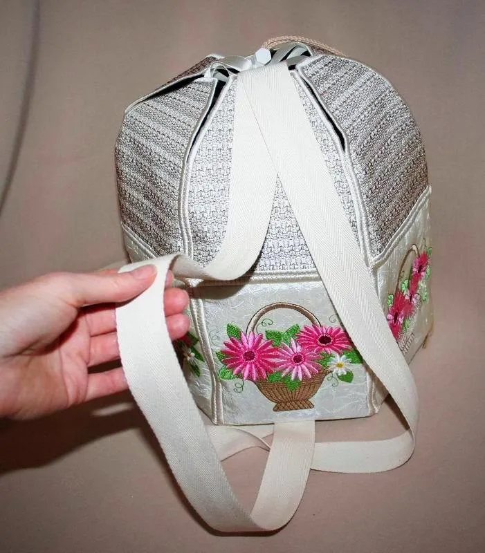 Gerbera Bouquet Back Pack