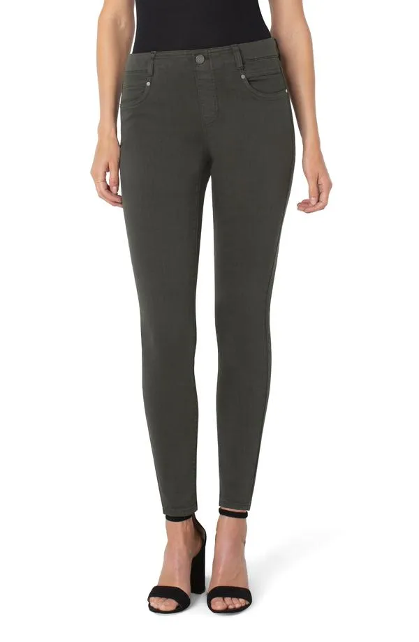 Gia Glider Skinny