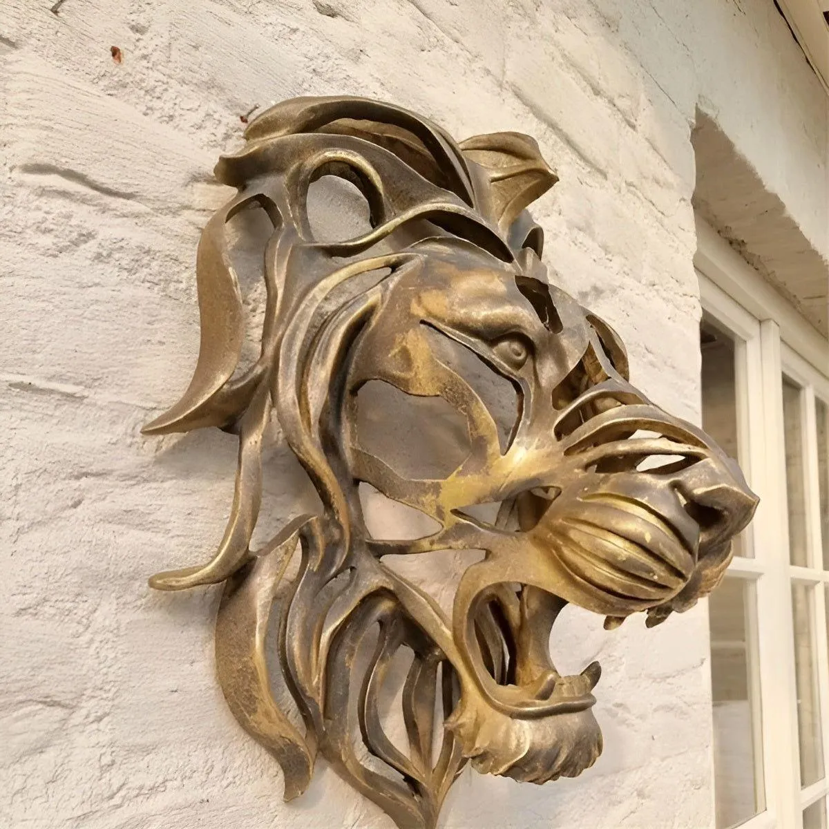 Golden Roar - Exquisite Vergoldete Harz Löwenkopf Wandmontage Skulptur