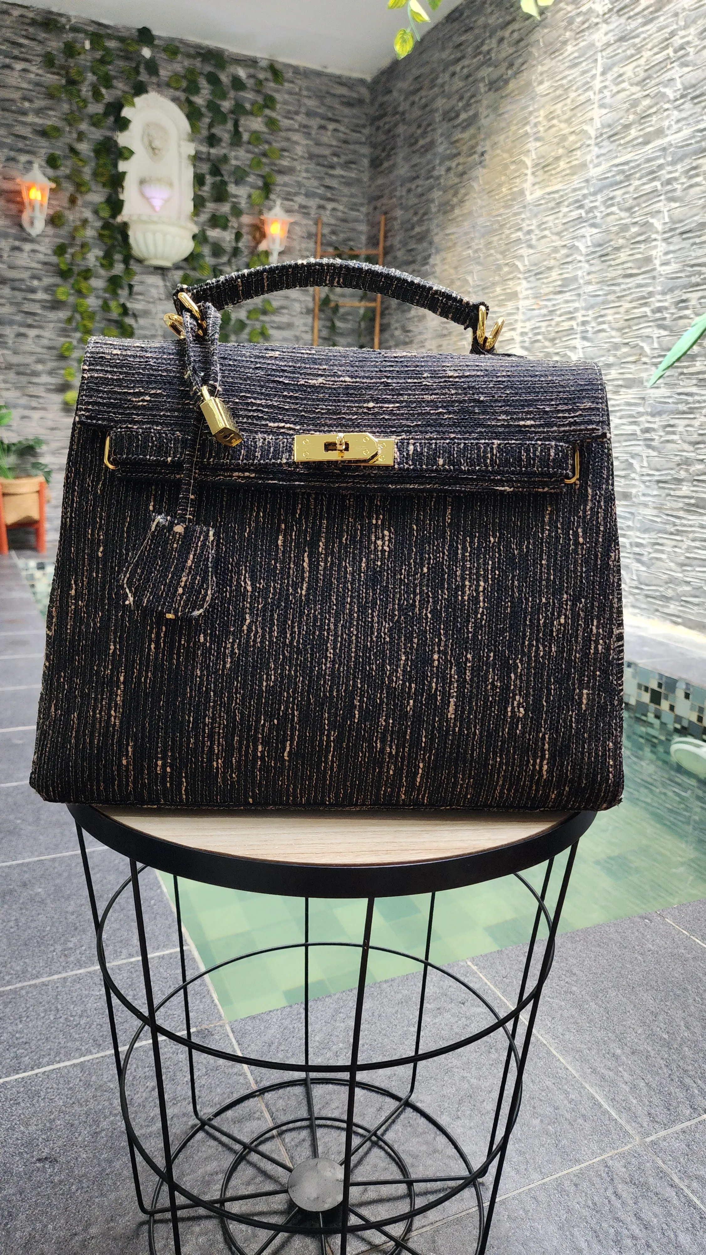 Handmade Tweed bag, Medium size (35cm)_style 24