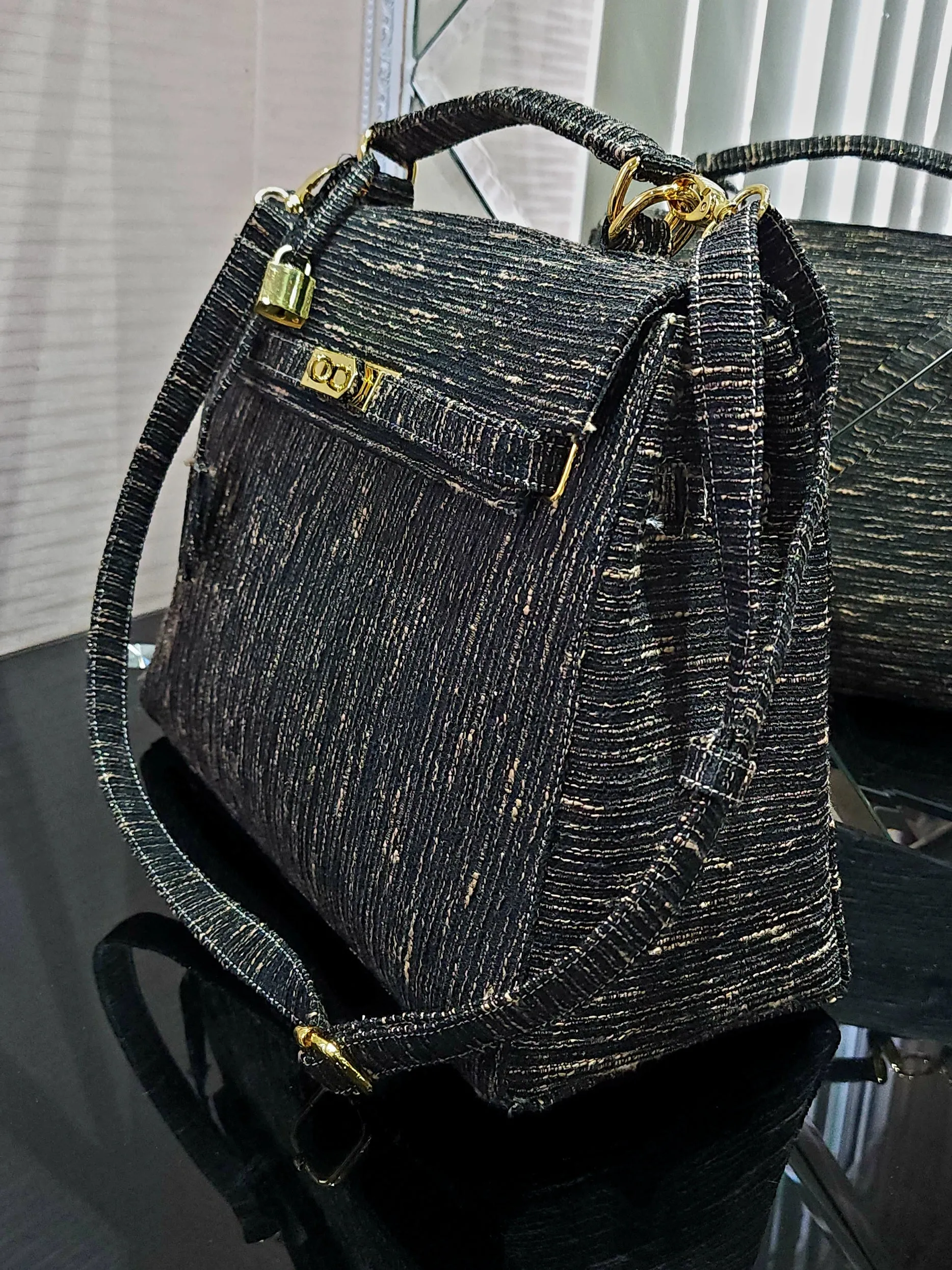 Handmade Tweed bag, Medium size (35cm)_style 24