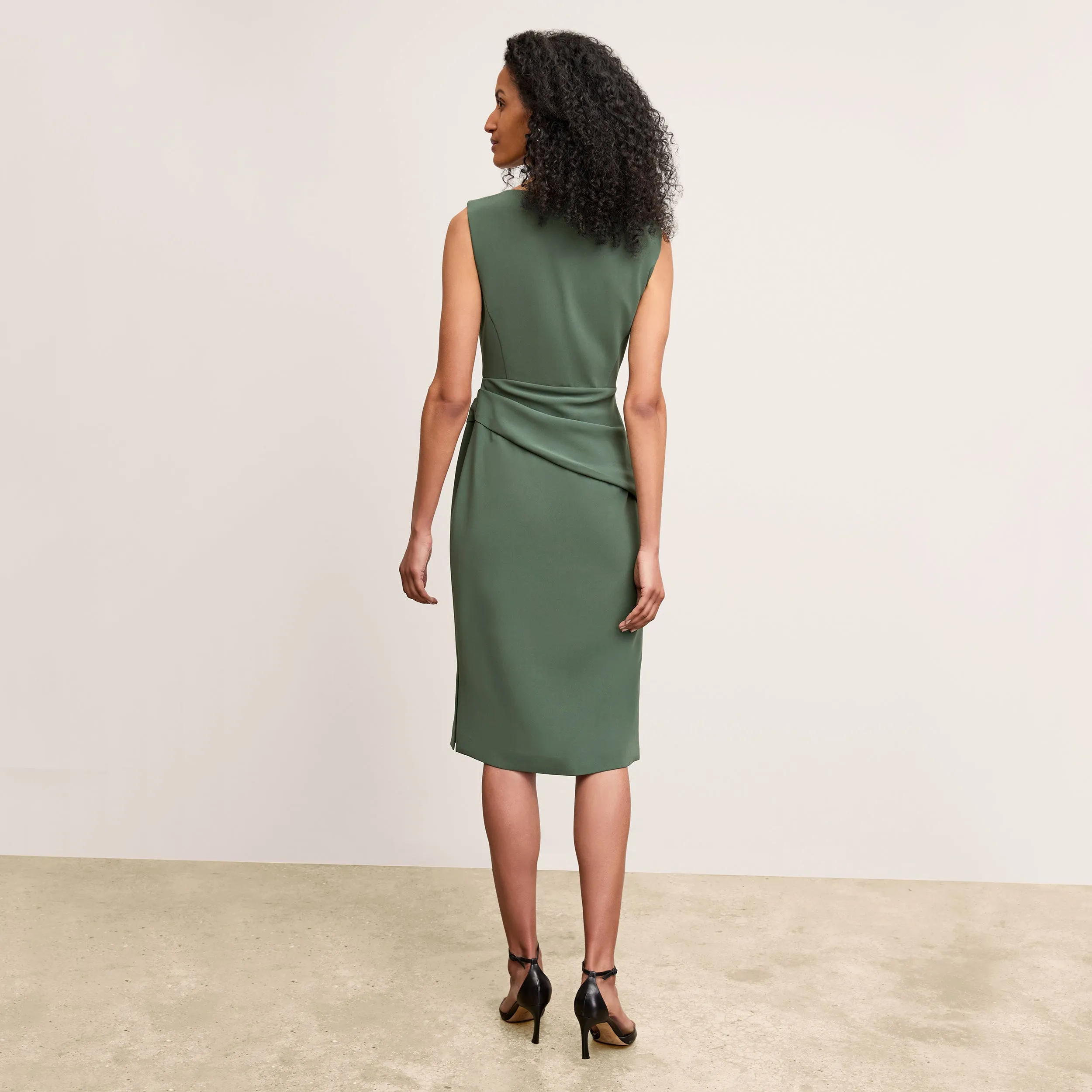 Maisie Dress - Everyday Crepe :: Dusty Pine