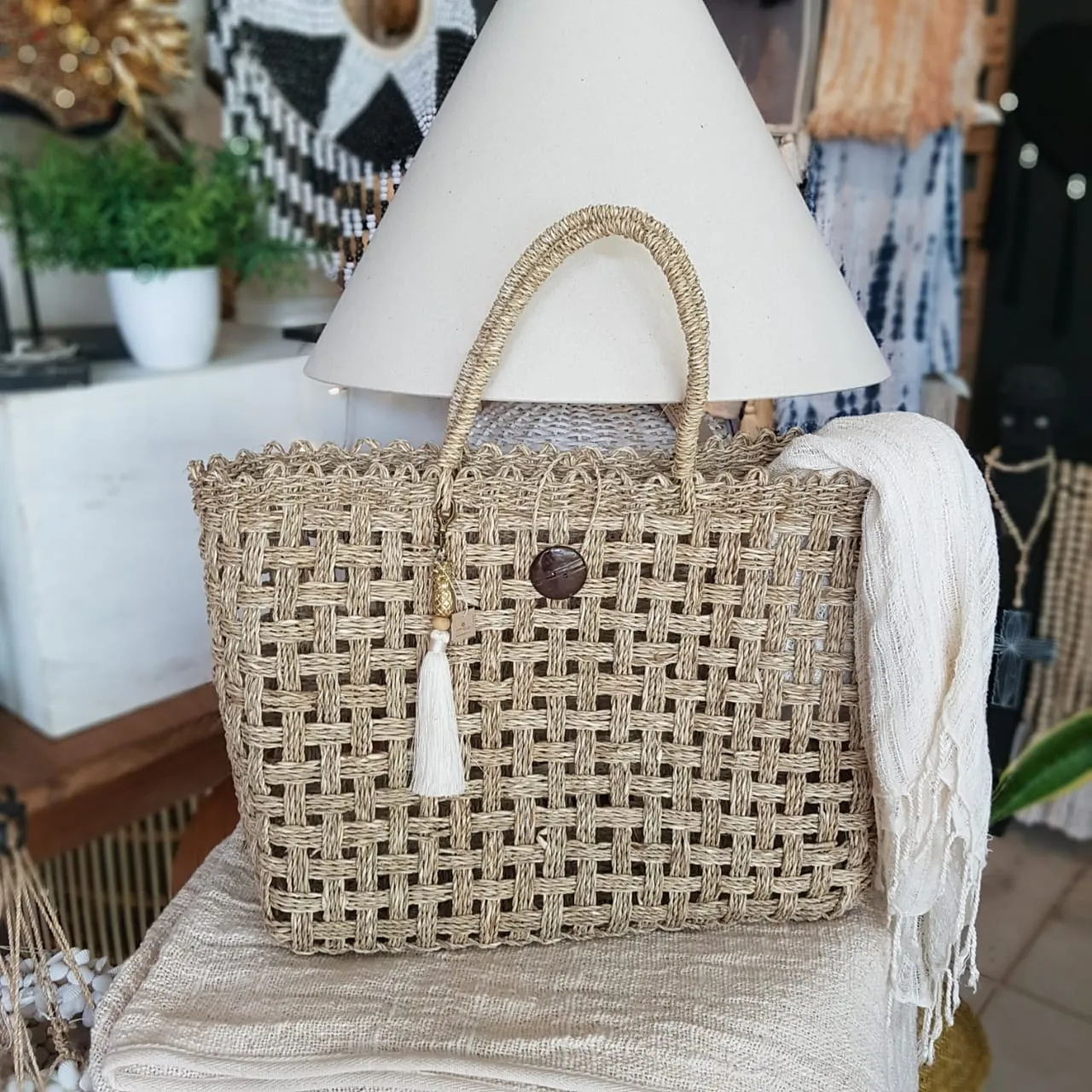 Natural Woven Water Hyacinth Bag With Coconut Shell Button