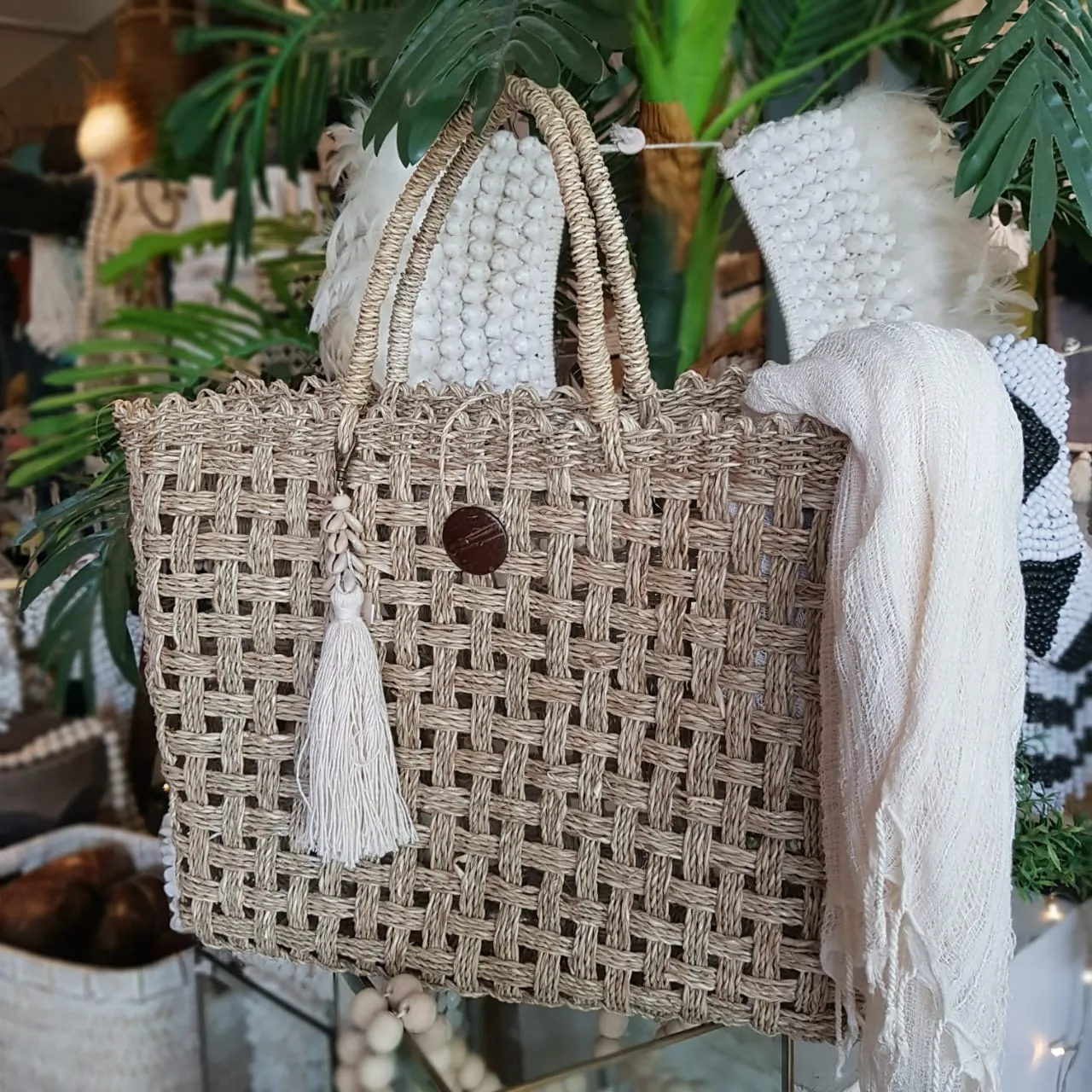 Natural Woven Water Hyacinth Bag With Coconut Shell Button