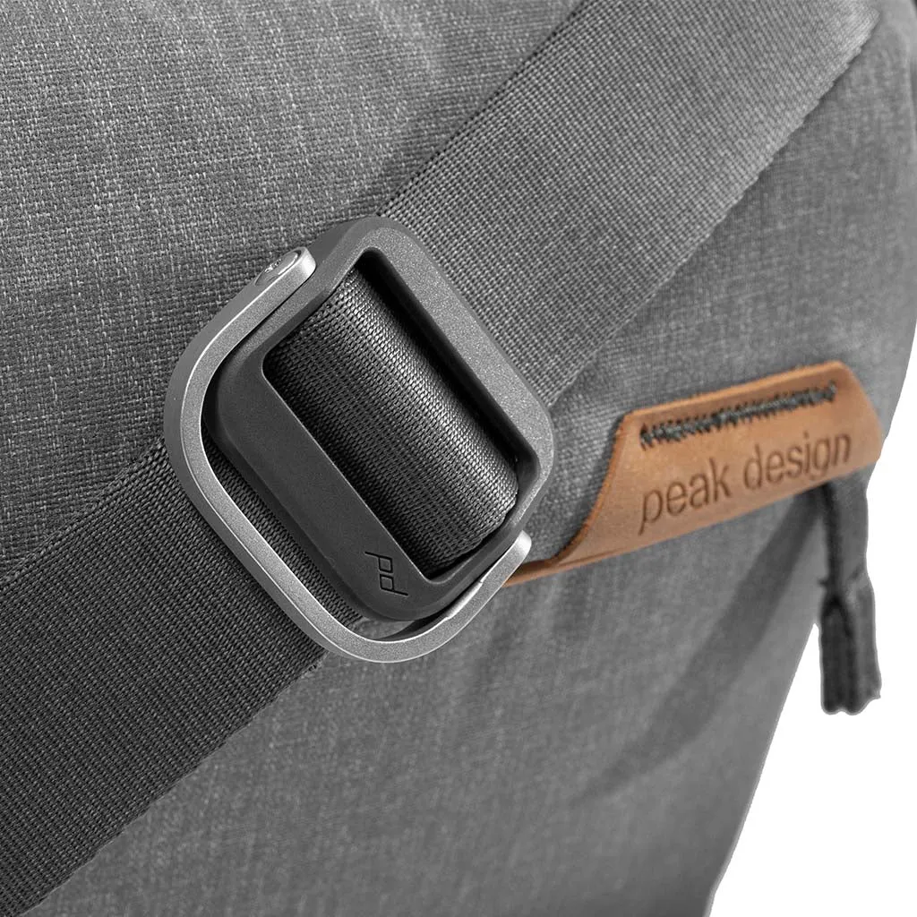 Peak Design Everyday Sling 6L