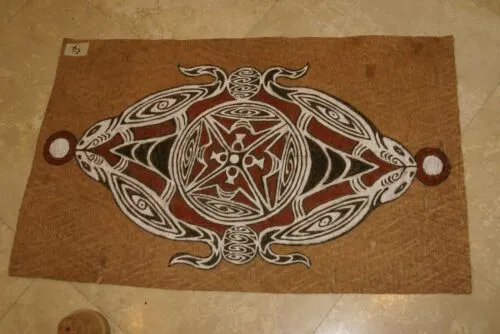Rare Tapa Kapa Bark Cloth (Kapa in Hawaii) from Lake Sentani, Irian Jaya, Papua New Guinea. Hand painted by Tribal Artist with natural pigments: Abstract Stylized Geckos & Fish 31.5" x 19.5" No 14