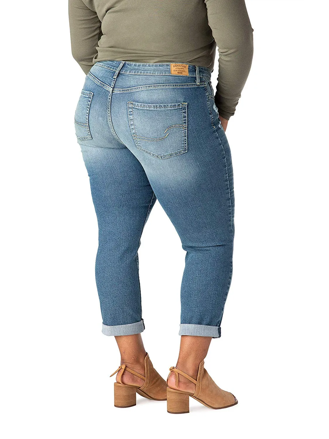 Signature by Levi Strauss & Co. Gold Label Women's Mid Rise Slim Boyfriend Jeans