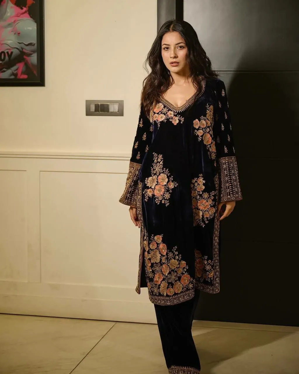 Superhit Dark Blue Exquisite Velvet Salwar Suit