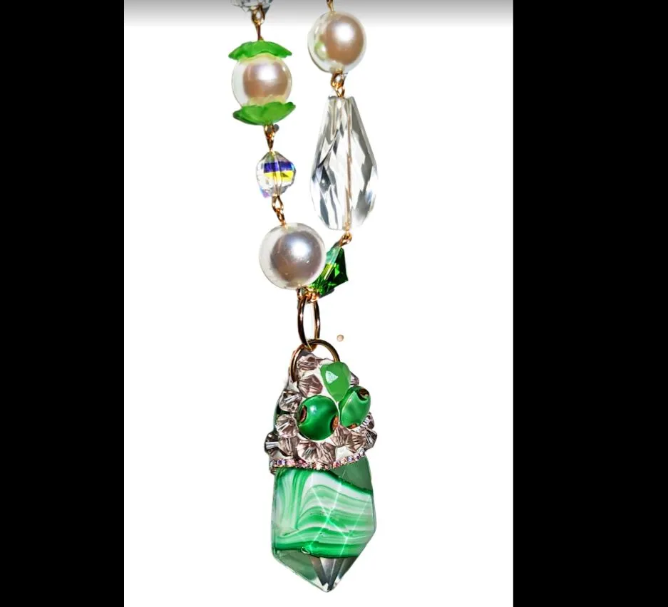 Unique Swarovskis Vintage Drop Green Cantaloupe Pearl Necklace Set Created by Gay Isber