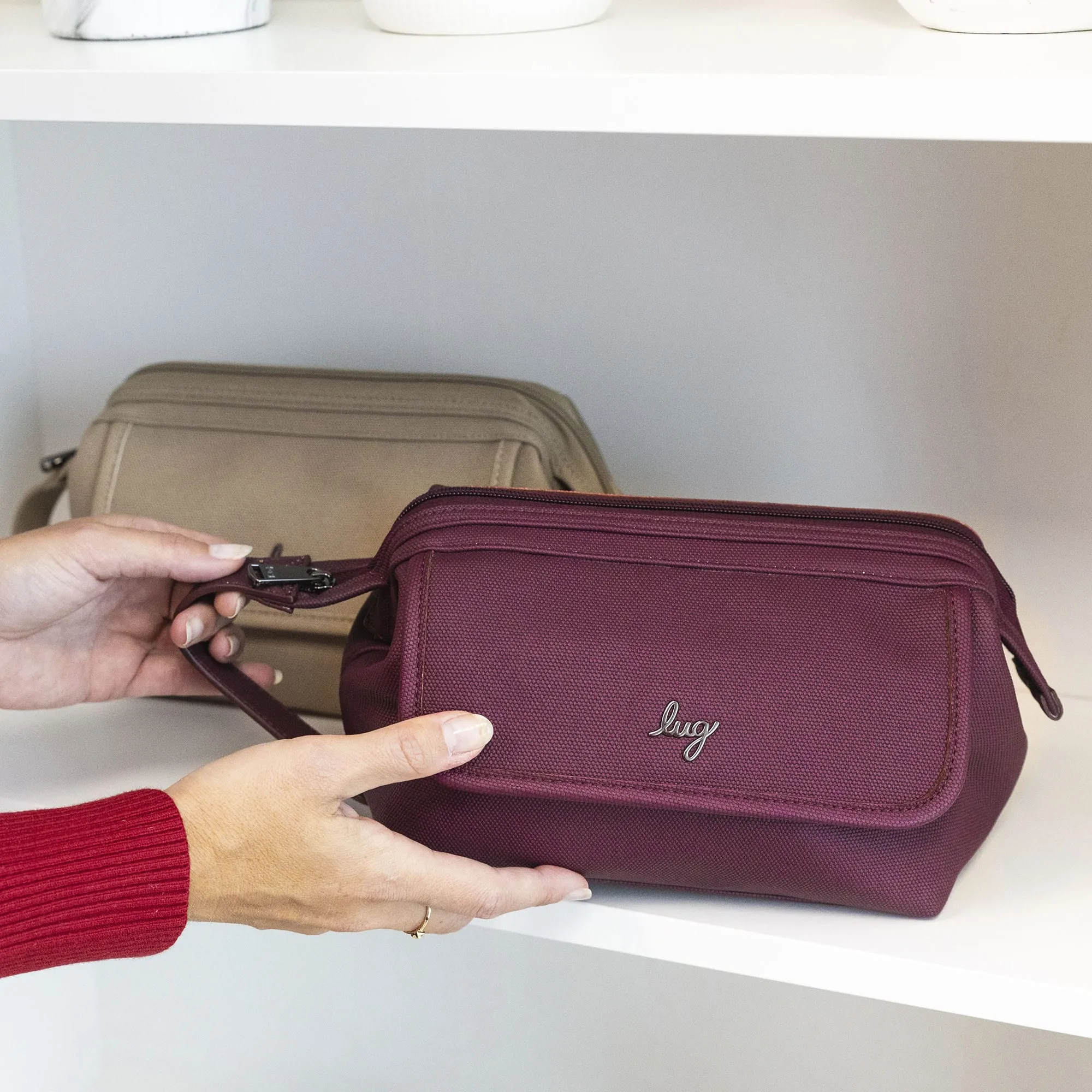 Via Matte Luxe VL Toiletry Case